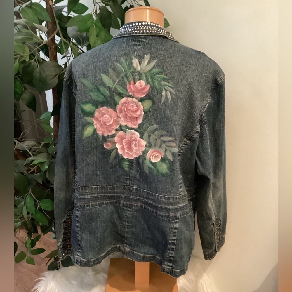 a.n.a 3 button painted floral glitter embellished Jean jacket Woman’s size 2X - Picture 7 of 15